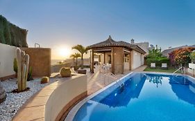 Villa Happy Holidays
